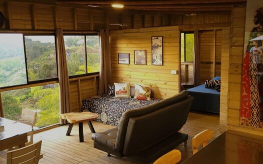 Casa Amoblada de 2 Habitaciones con Jacuzzi en El Peñol Morro – MLS 253424