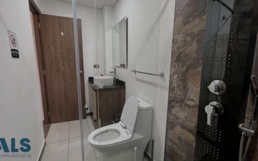 Finca de Lujo de 5 Habitaciones en El Roble, Guatapé – MLS 252228